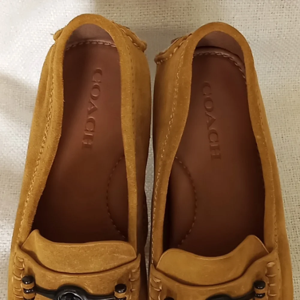 Coach Suede Driving Moccasins EUC Mustard Yellow Size 8.5 - Picture 3 of 9